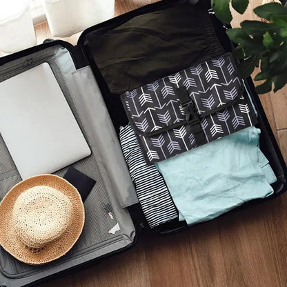 Portable Baby Changing Pad with Pockets Waterproof Travel Diaper Changing Station Kit for infant outdoor Gifts